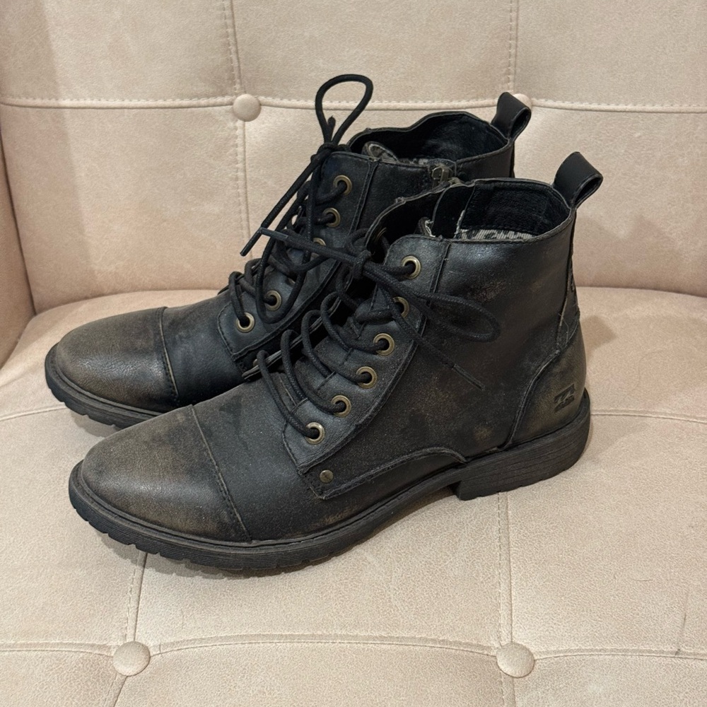 Billabong Boots